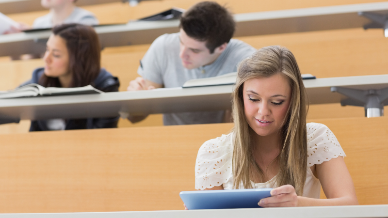 Illustration for article titled The Gear and Apps You Need to Survive the Next Semester